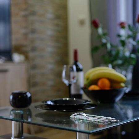 Cozy & Delightful Apart & Aubg & Free Garage Parking Błagojewgrad Zewnętrze zdjęcie